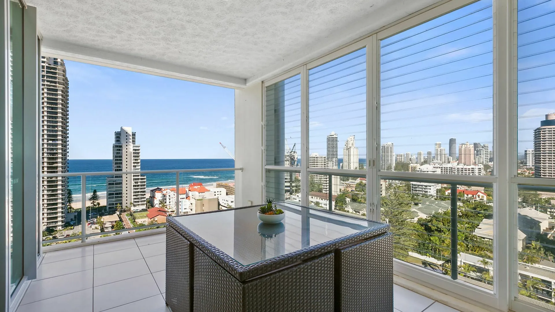 Wings - Q Stay Gold Coast